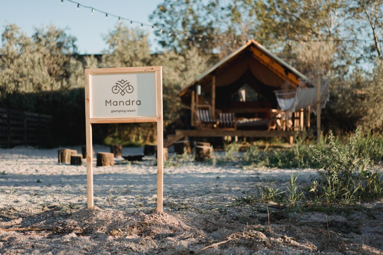 Glamping Mandra Hotel Затока Екстериор снимка